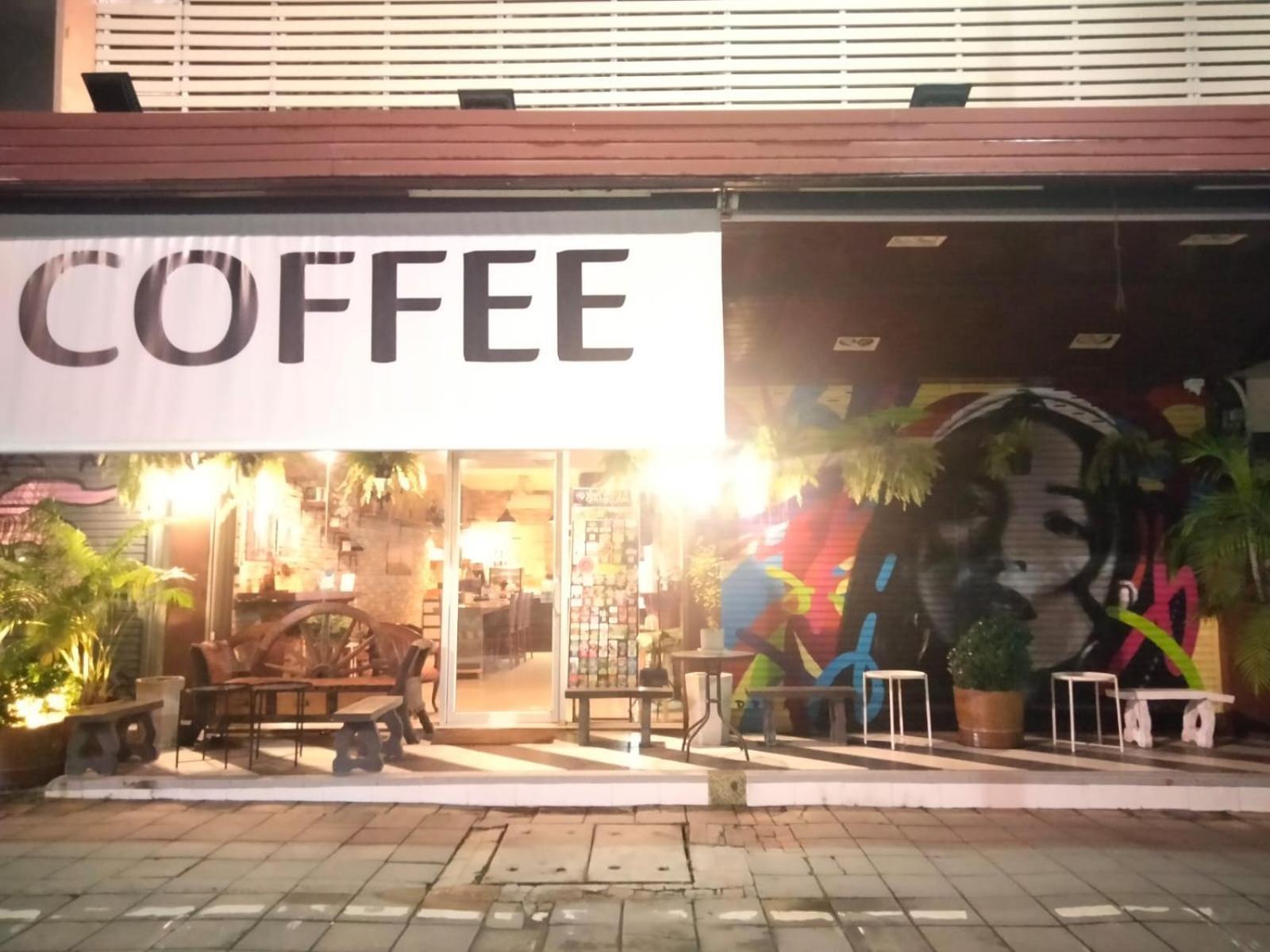 Chaiyee Coffee 치앙마이 외부 사진